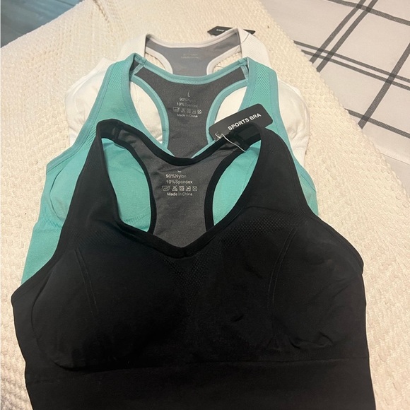 Mirity Other - Seamless Racerback Sports Bra - Black, Mint, White